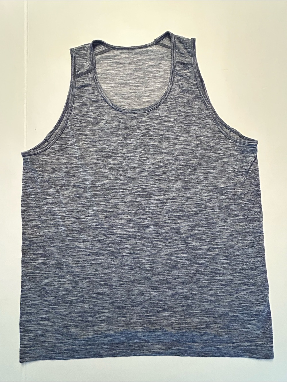 Lululemon Men’s Metal Vent Tech Surge Tank Deep Navy / White Size Large